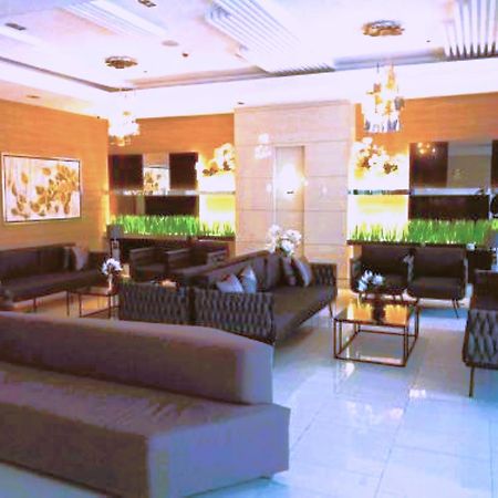 Grass Residences Rendezvous Sm North Edsa Qc Manila Kültér fotó