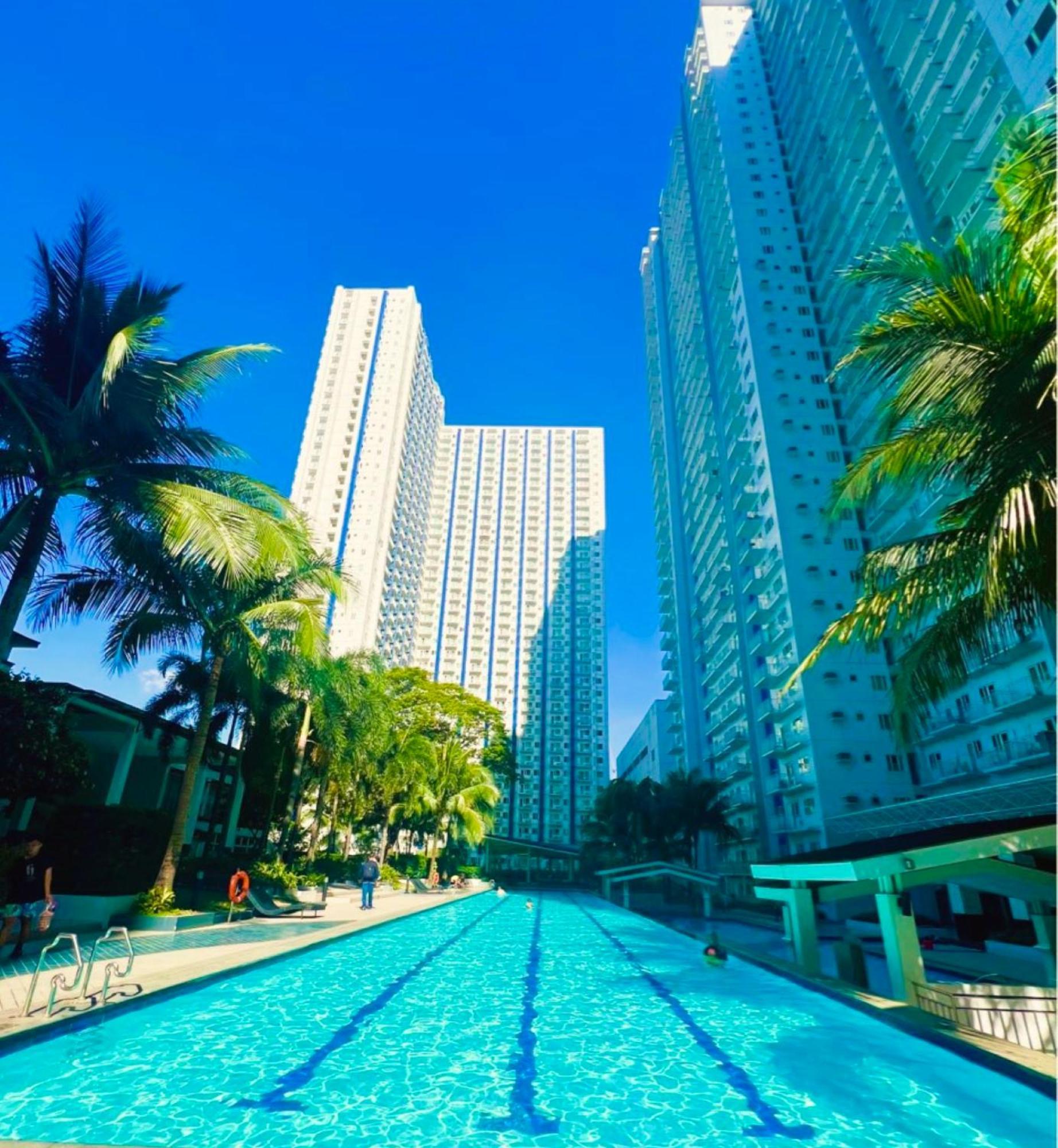 Grass Residences Rendezvous Sm North Edsa Qc Manila Kültér fotó